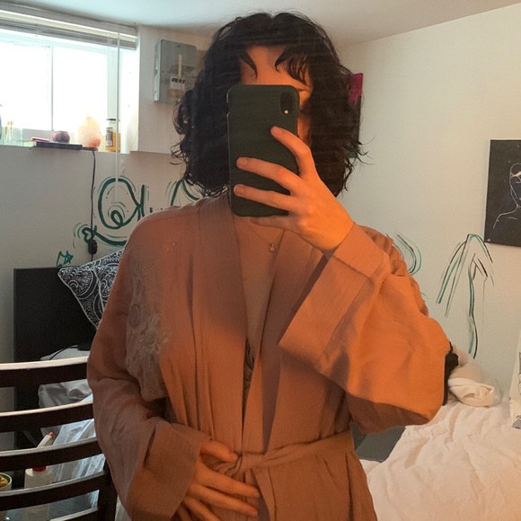 Pink coverup short - Picture 1 of 1